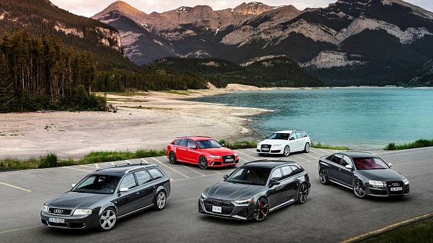 Audi RS6 Avant - současné provedení ve společnosti minulých generací