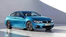 Nejsprodávanější sportovní vůze je BMW řady 4, kde také převládá poměr zážehových motorů. Z logického důvodu.
