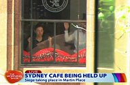 Útočník držel několik rukojmí v kavárně v Sydney