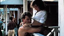 Patrick Swayze a Jennifer Greyová ve filmu Hříšný tanec (1987)