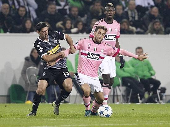 Mönchengladbach - Juventus: Lars Stindl a Claudio Marchisio