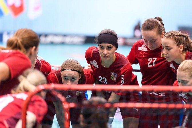 České florbalistky nastoupí ve čtvrtfinále MS v Singapuru proti Dánsku.
