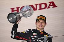 Max Verstappen po triumfu ve Velké ceně Japonska získal svůj druhý titul mistra světa.