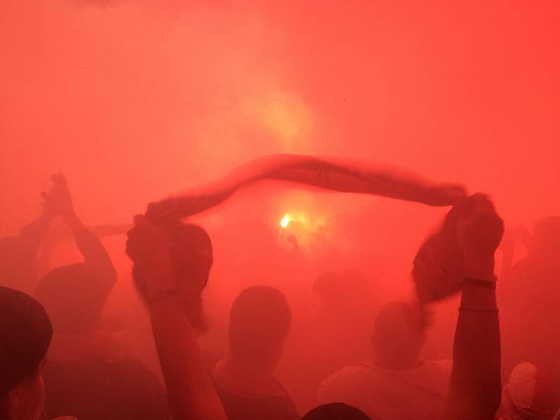 Šlágr Slavia – Plzeň zažil redaktor Deníku přímo z věhlasné tribuny Sever.