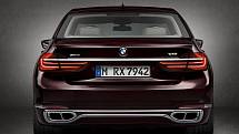 BMW M760Li xDrive.