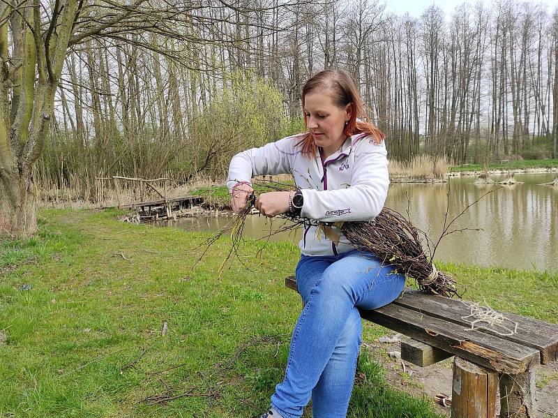 a koště je takřka hotové.