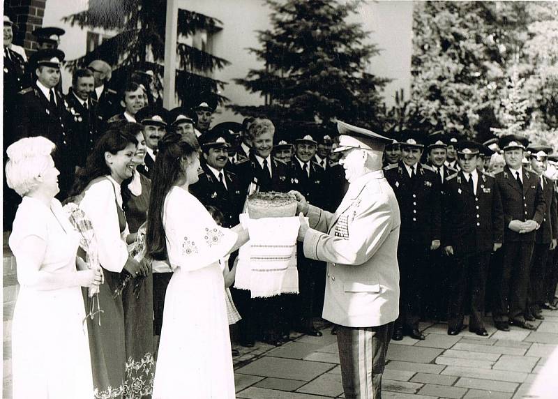 V roce 1984 navštívil Dmitrij Danilovič Leljušenko v Eberswalde tehdejší jednotky gardové armády, jíž za války velel. Byl uvítán chlebem a solí