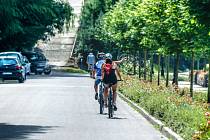 Cyklisty bude nově nutné objíždět ve vzdálenosti nejméně 1,5 metru