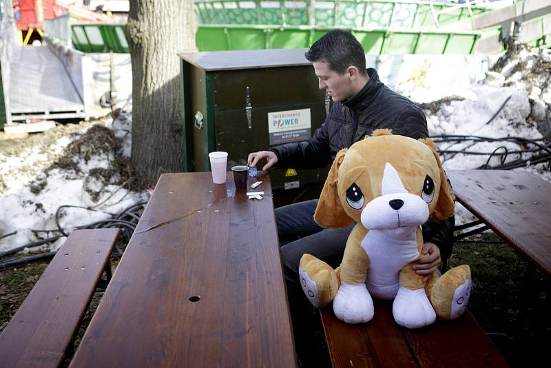 Jubilejní padesátý ročník tradiční Matějské pouti začal 2. března v Praze na Výstavišti.