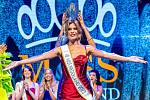 Nizozemskou soutěž krásy Miss Nederland poprvé v její 94leté historii vyhrála transgenderová žena, dvaadvacetiletá modelka Rikkie Valerie Kolléová