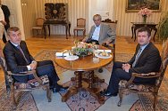 Jednání prezidenta Miloše Zemana s premiérem Andrejem Babišem a vicepremiérem Janem Hamáčkem v Lánech