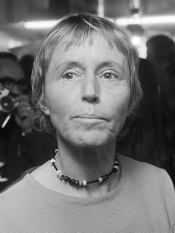 Zakladatelka prvního sex shopu na světě, Němka Beate Uhse v roce 1971.