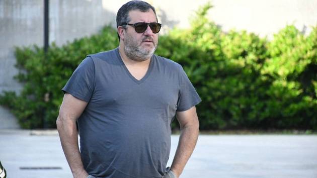 Legendary star agent Raiola is in the hospital.  He’s struggling to survive, the doctor said