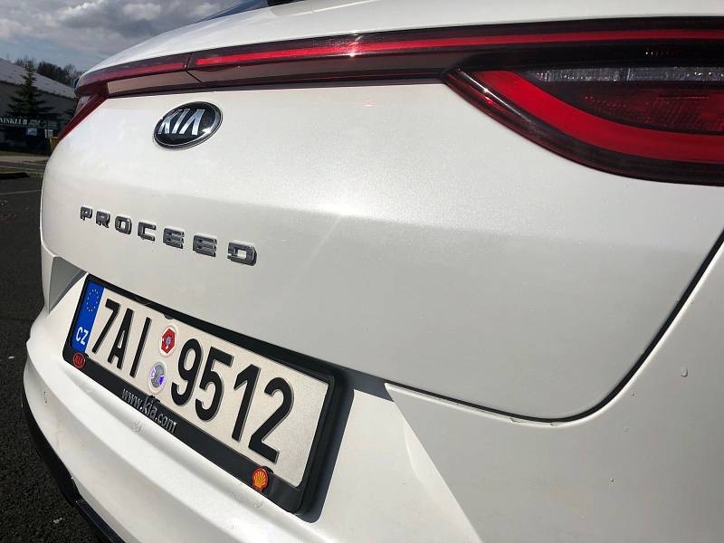 Test Kia ProCeed GT 1,6 T-GDI DCT