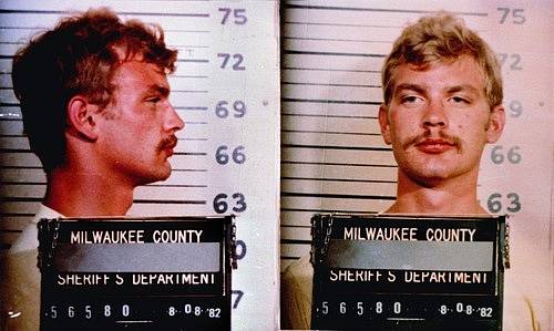 Jeffrey Dahmer na policejním snímku z roku 1982.