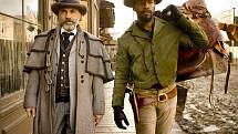 Western Quentina Tarantina Nespoutaný Django s oscarovými herci Jamiem Foxxem, Christophem Waltzem a Leonardem DiCapriem. Ilustrační foto.
