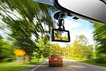 Palubní kamery se používají při řešení dopravních nehod a škod.