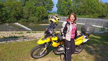 Martina je nadšená motorkářka a společně s manželem rádi jezdí s partou na výlety.