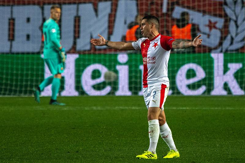 Fotbalový zápas skupiny F (liga mistrů), SK Slavia Praha - FC Barcelona, 23. října 2019 v Praze. Na snímku Nicolae Stanciu.