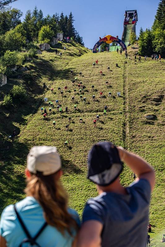 Dějištěm závodu byl můstek na Štrbském Plese