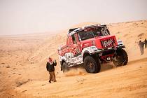 Rallye Dakar - 7. etapa (Háil - Sakaka, 738 km celkově/471 km rychlostní zkouška), 10. ledna 2021. Aleš Loprais s kamionem Praga