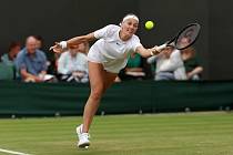 Petra Kvitová v akci na Wimbledonu