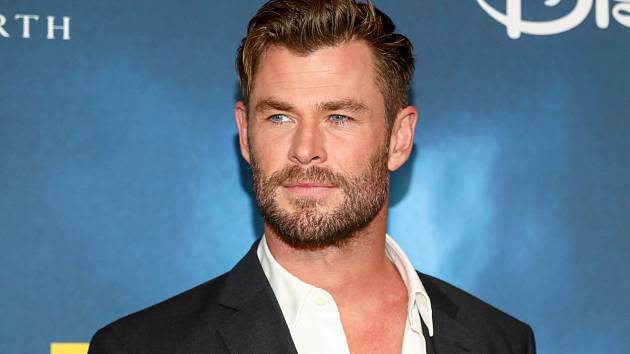 Seriál Tělo nezná hranic je hlavně o dlouhověkosti. Přináší zajímavé informace, ale také diváky baví. Chris Hemsworth, proslulý představitel filmového Thora, v něm je nejdůležitější figurou.
