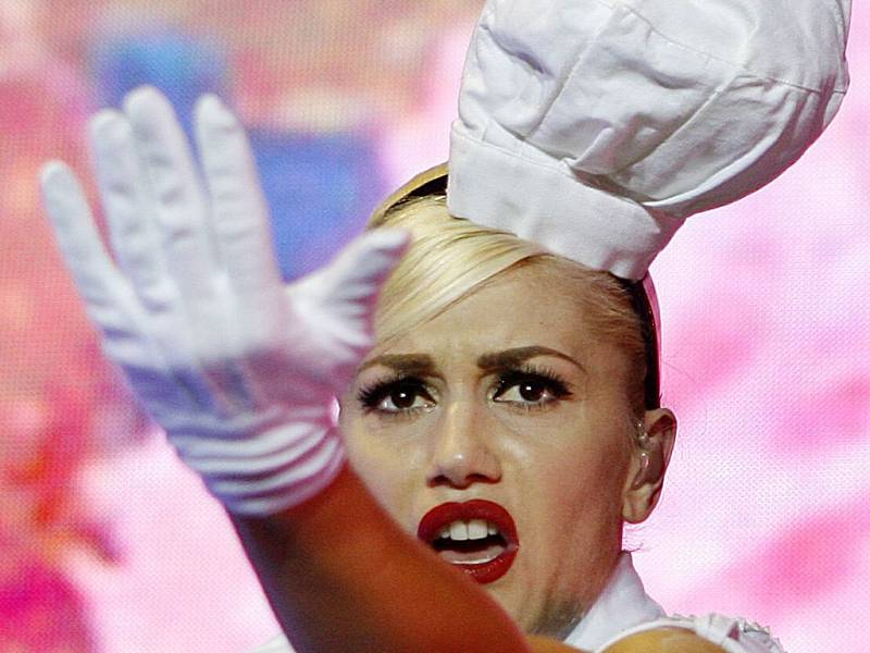 Americká zpěvačka Gwen Stefani v Česku vystupovala naposledy v roce 2007, tehdy doslova očarovala z větší části zaplněnou pražskou Sazka Arenu.