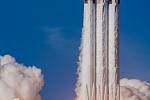 Start rakety Falcon Heavy. 