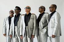 Americká skupina The Blind Boys Of Alabama získala pět cen Grammy.