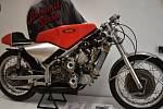 Tovární Jawa 350 pro seriál závodů Mistrovství světa z konce šedesátých lete - zřejmě technicky nejdokonalejší motocykl té doby