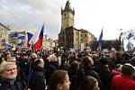 Tisíce lidí dorazily 1. března 2020 na Staroměstské náměstí v Praze na demonstraci na obranu demokratických institucí, kterou vyhlásil spolek Milion chvilek