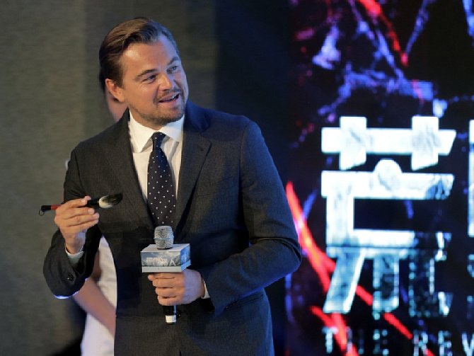 Americký herec Leonardo DiCaprio dnes ocenil úsilí Číny v boji proti klimatickým změnám.