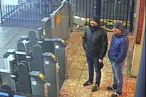Alexander Petrov a Ruslan Boširov na záběrech bezpečnostních kamer