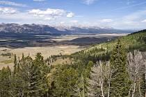 Krajina v Idaho nabízí pestrá panoramata