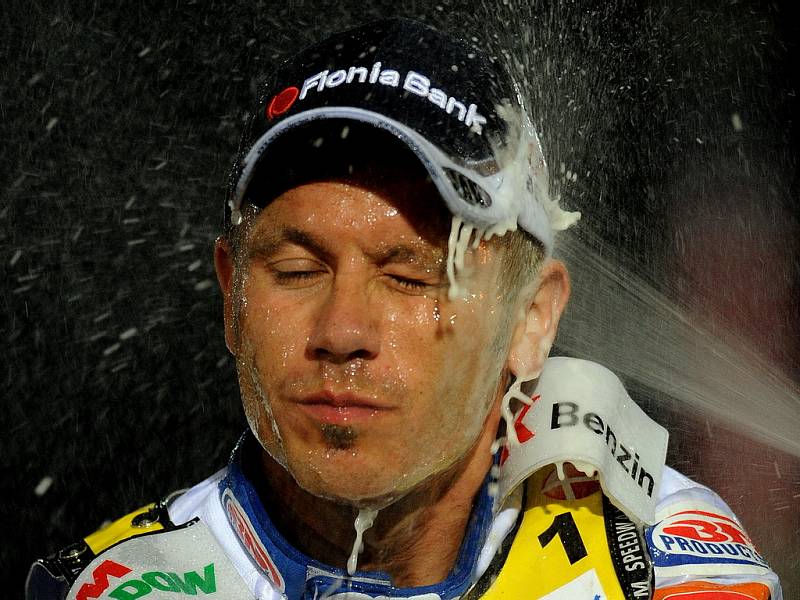 Nicki Pedersen z Dánska.