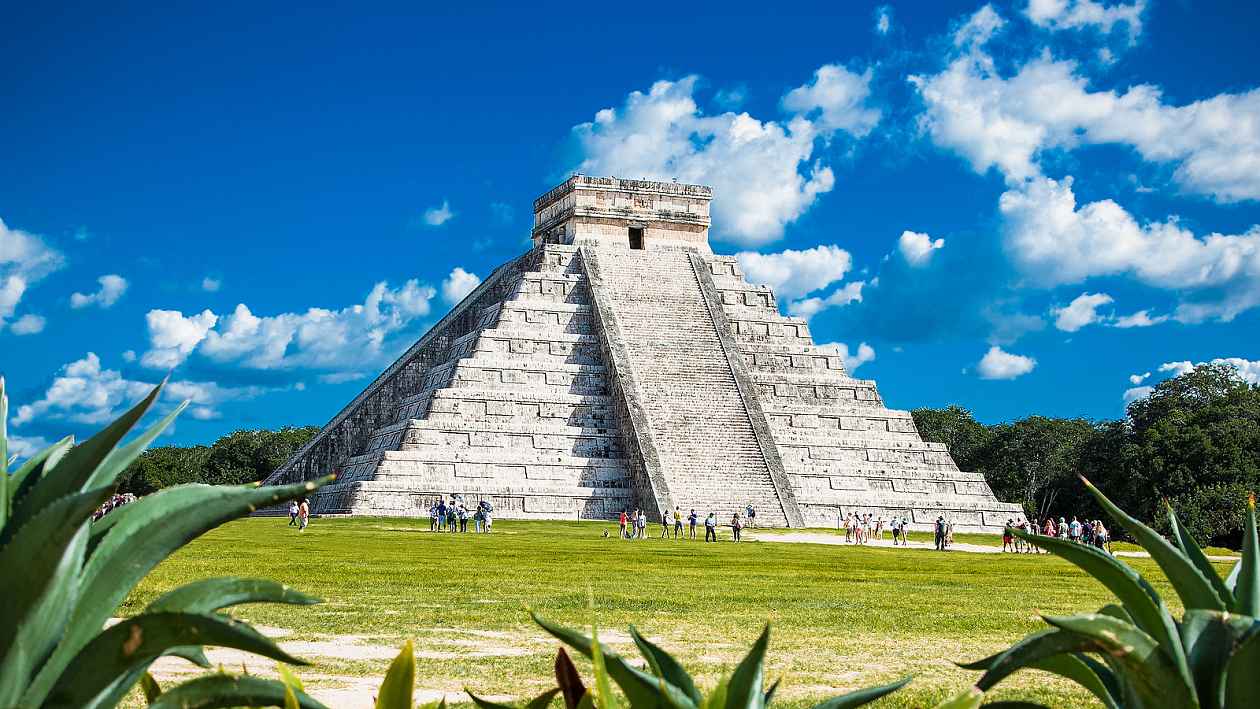 Chichén Itzá. Div světa nám zanechali na poloostrově Yucatán Mayové