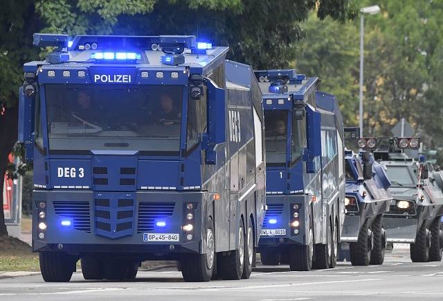 V Chemnitzu (Saská Kamenice) probíhají nové demonstrace.