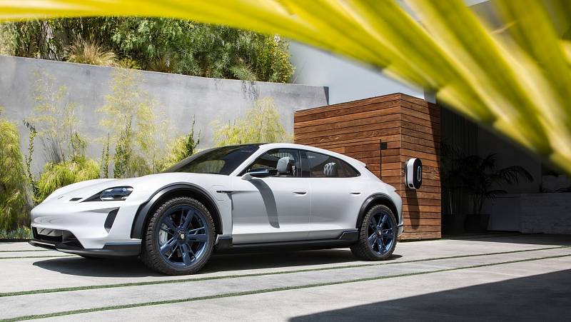 Mission E Cross Turismo Concept