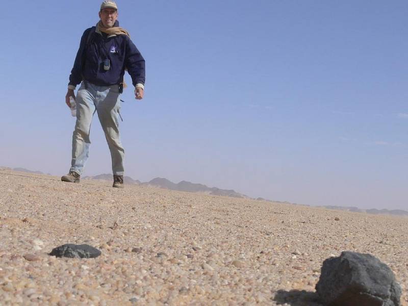 Dne 8. února 2009 našel výzkumník Peter Jenniskens s pomocí studentů a zaměstnanců univerzity v Chartúmu svůj první fragment 2008 TC3