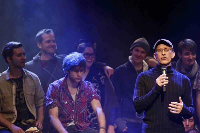 Pražské divadlo Kalich představilo 22. ledna novinářům ukázky z muzikálu RENT. 
