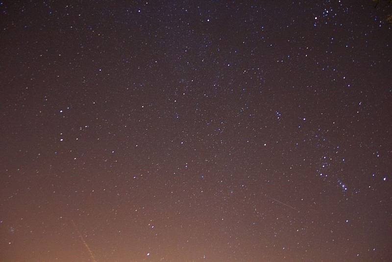 Geminidy pozorované nedaleko britského Bathu 13. prosince 2014