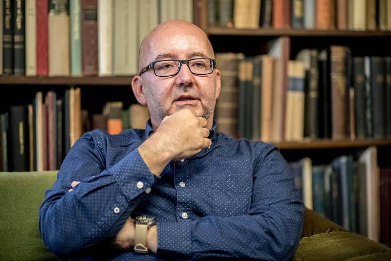 Miroslav Bárta poskytl 15. listopadu v Praze rozhovor Deníku.