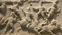 Vlysy představující gladiátory a další výjevy související s hrami, jako jsou krotitelé divokých zvířat, nalezené v Kibyře v Gölhisaru v turecké provincii Burdur.