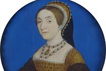Kateřina Howardová měla v době sňatku s devětačtyřicetiletým Jindřichem VIII. pouze sedmnáct let. Po dvouletém manželství ji král nechal popravit. Autorem malby je Hans Holbein mladší.