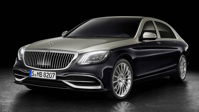 Maybach používá svislé lamely hustě vedle sebe