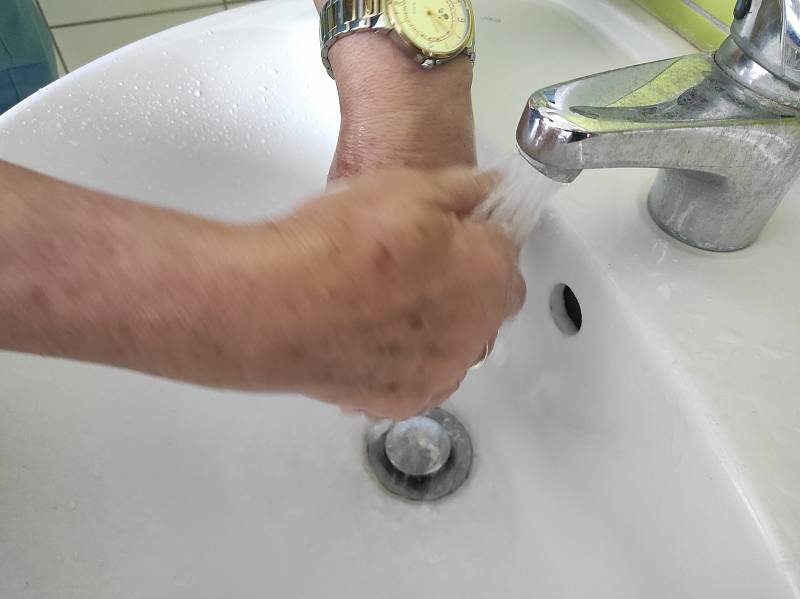Víte, jak si správně umývat ruce?