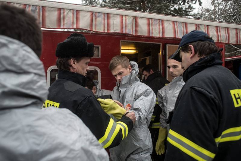 Likvidace chovu napadeného ptačí chřipkou