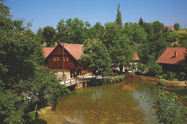 Malebná chorvatská vesnice Slunj
