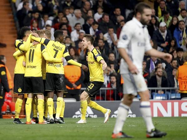 Fotbalisté Dortmundu vyválčili na půdě Realu bod za remízu 2:2.